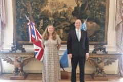 Junto a la Embajadora  Británica en Argentina Kirsty Hayes,  enero de 2022.