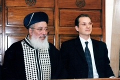 Junto al Gran Rabino Shelomó Amar, 2003
